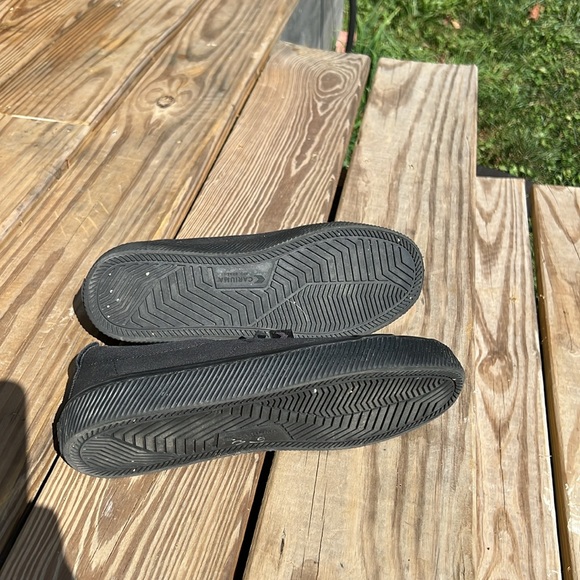 Cariuma sneakers women 8 men’s 6.5 - Picture 3 of 6